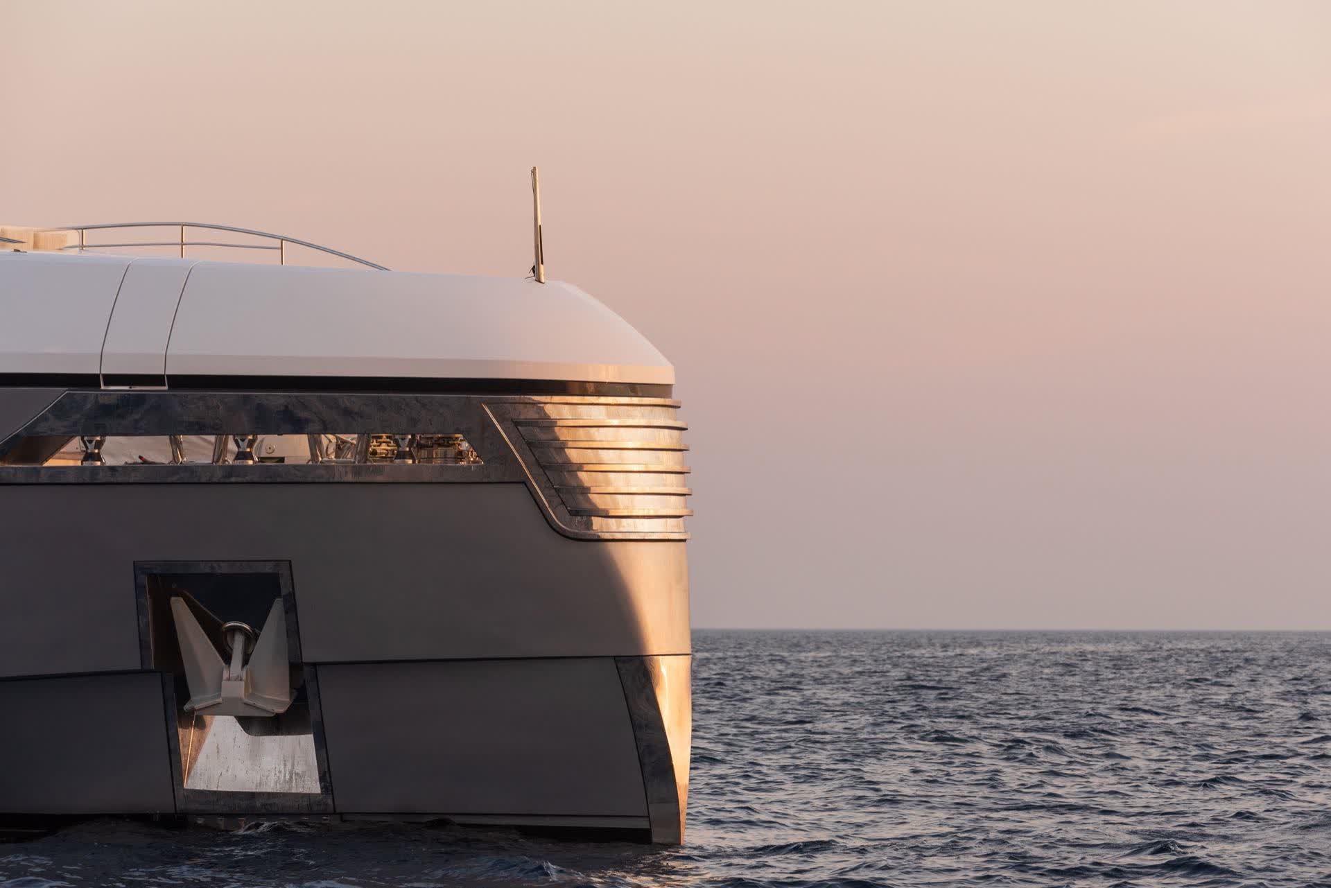 <p>EIV is a sports design project with the <strong>ergonomic space </strong>of a full displacement boat and <strong>world-class</strong></p>